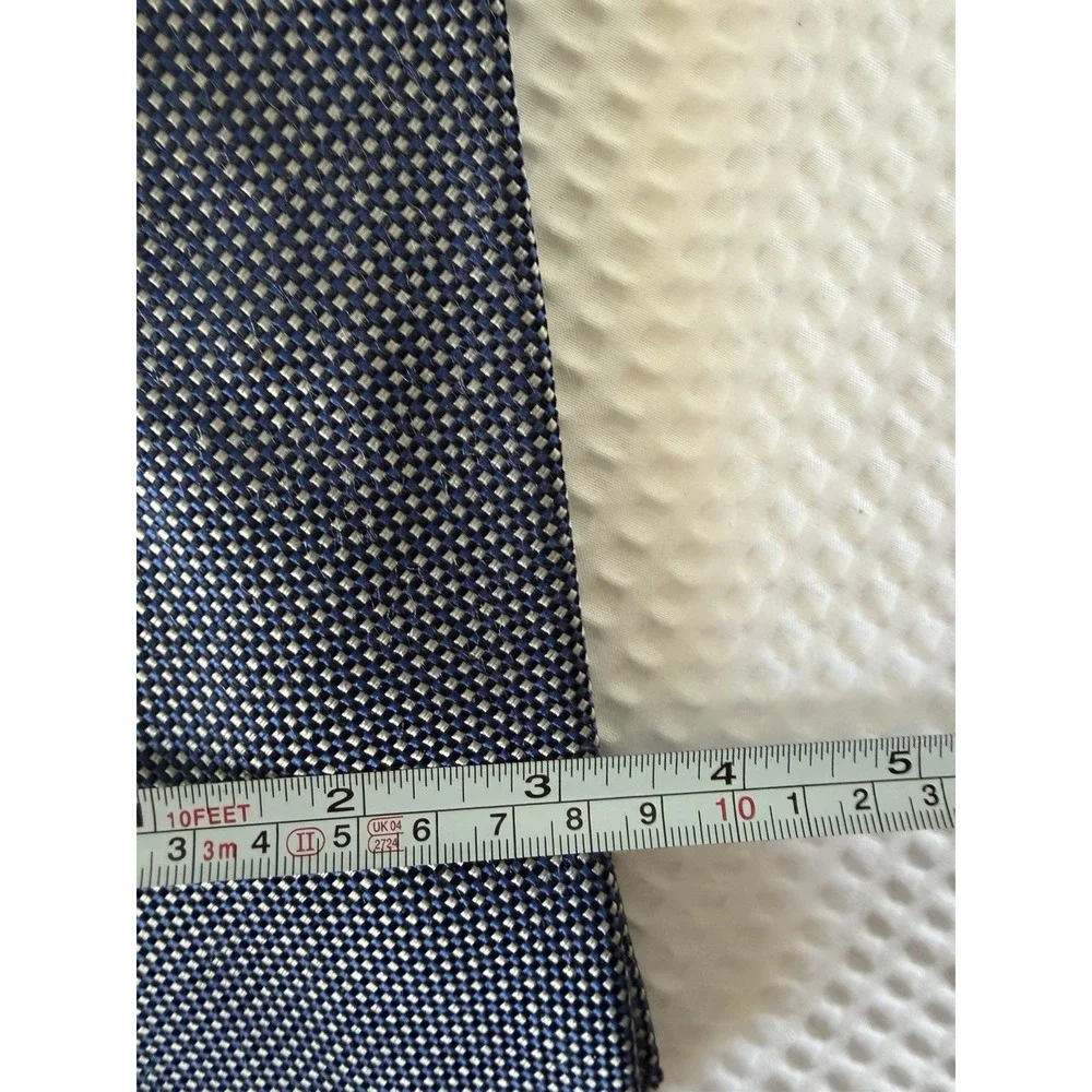 Charles Tyrwhitt Men's Woven Silk Tie Blue/White Geometric Logo Accent
